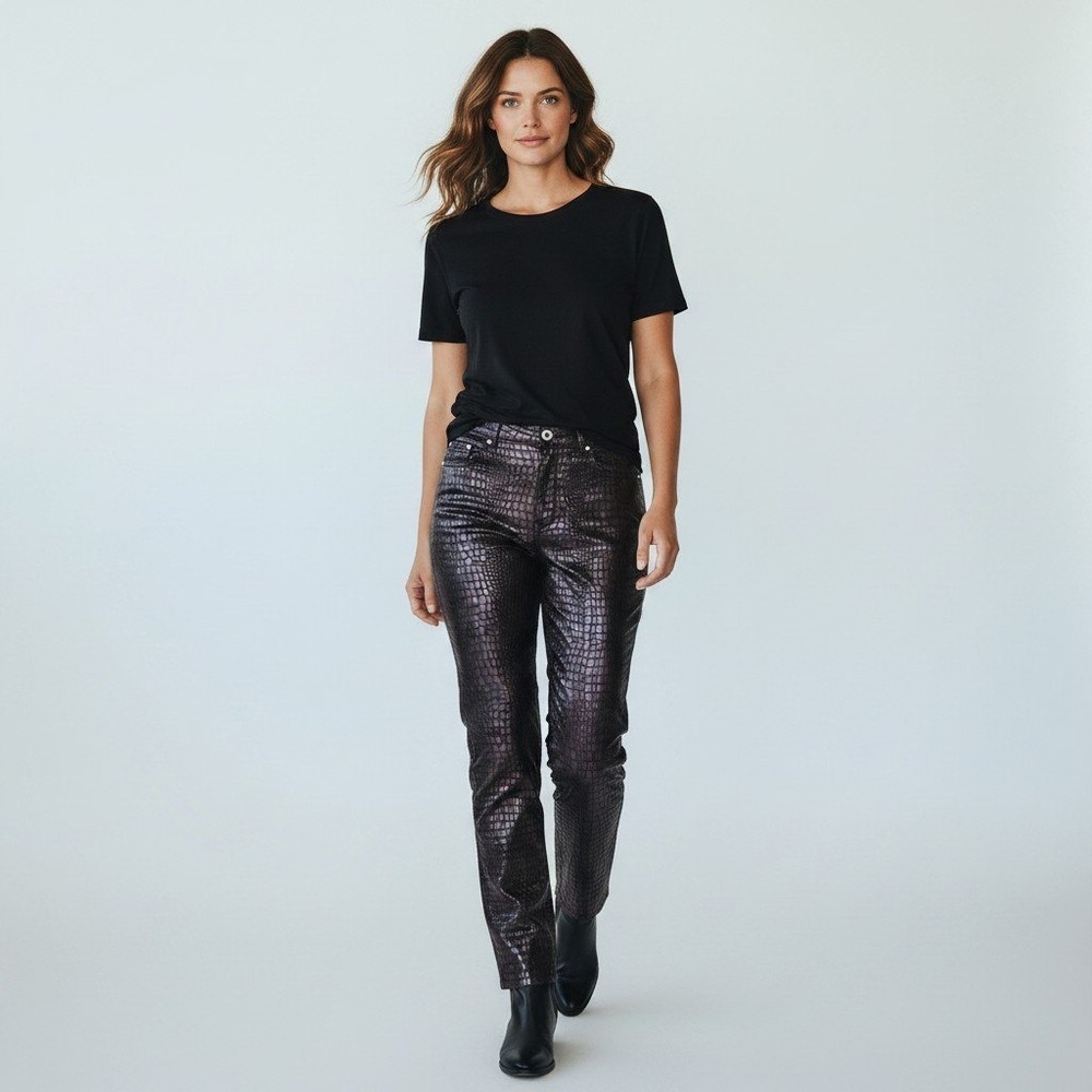 Vintage Newport News Womens Black Crocodile Embossed Leather Pants Size 8